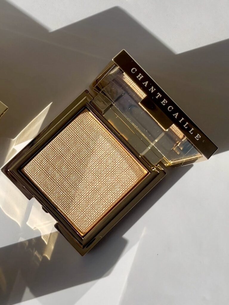 Chantecaille limited edition Gold illuminating powder